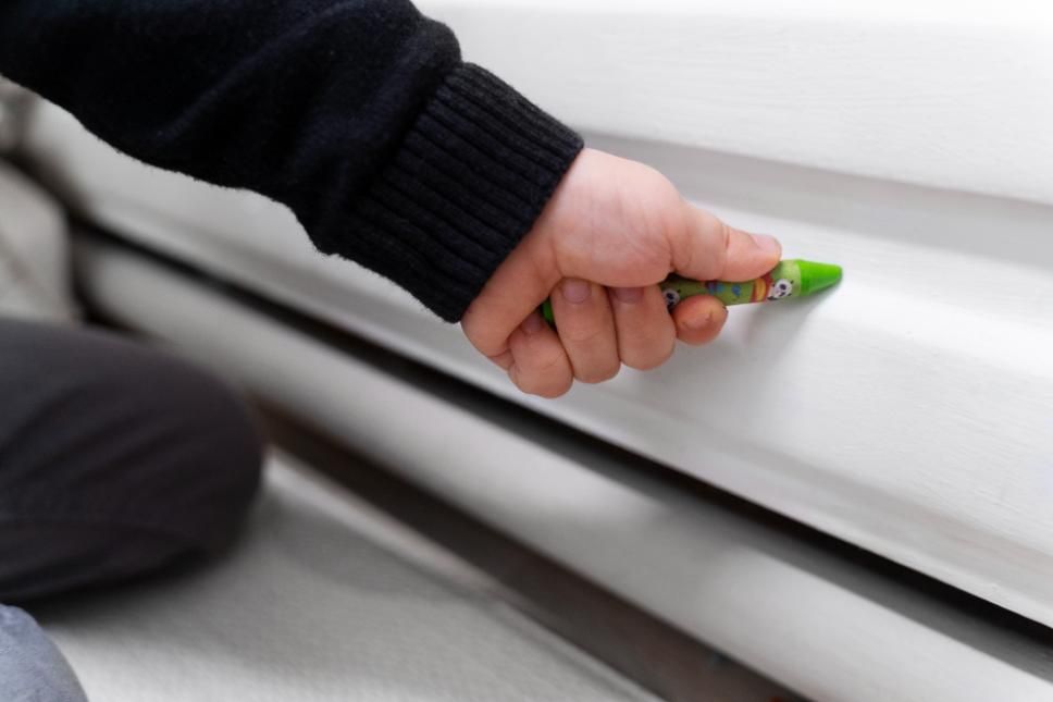 how to install vinyl siding